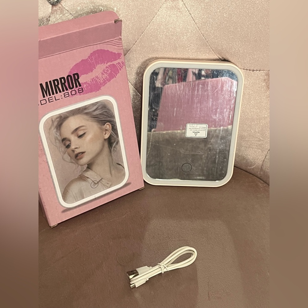 LED Lighted Vanity Mirror - Pink